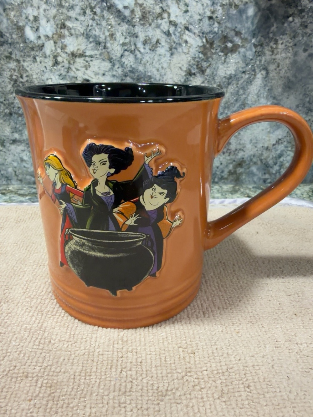 NWT Disney Hocus Pocus "I Smell Children" Halloween Ceramic Mug